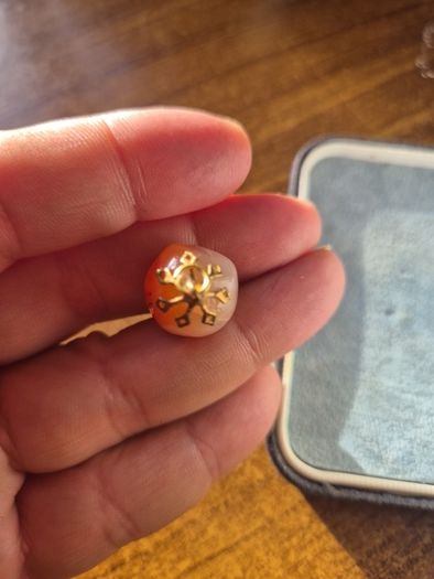 Vintage Polishes Agate Pendant