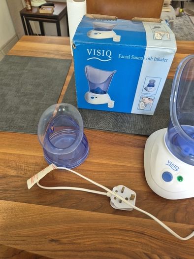 Visiq Facial steamer sauna with inhaler