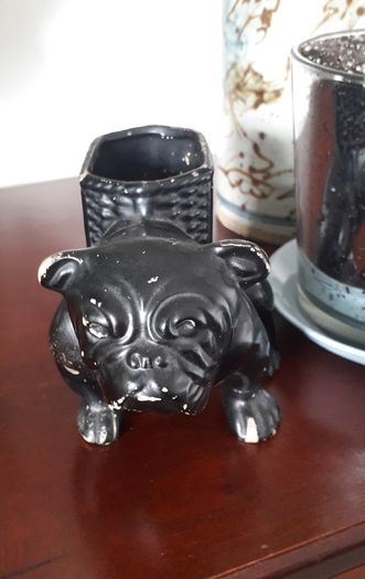 PLANTER - Pot - Holder - Vintage - Bulldog