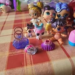 Selection of lol dolls