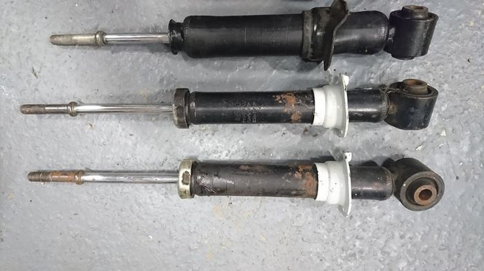 ZZT231 Toyota Celica 2000 - 2006 Rear Shocks (two sets)