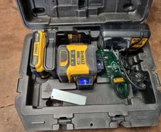 Dewalt 3x 360 laser