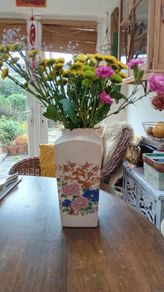 Ceramic Japanese Design Vase