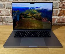 Macbook pro 16'' M1 pro chip 16gb 1Tb