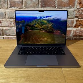 Macbook pro 16'' M1 pro chip 16gb 1Tb