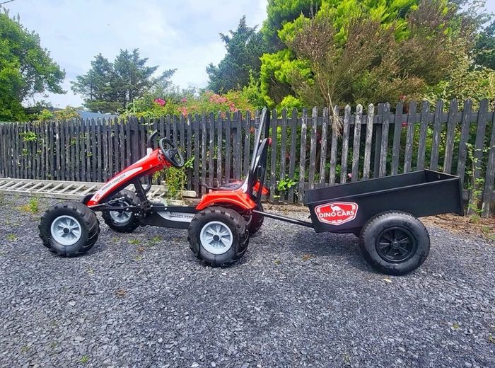Massey Ferguson Go Kart & Trailer