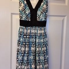BNWT - A Beautiful Ann Taylor Dress - LOFT of New York - Tagged 79.00 Dollars - Size UK 12 - #