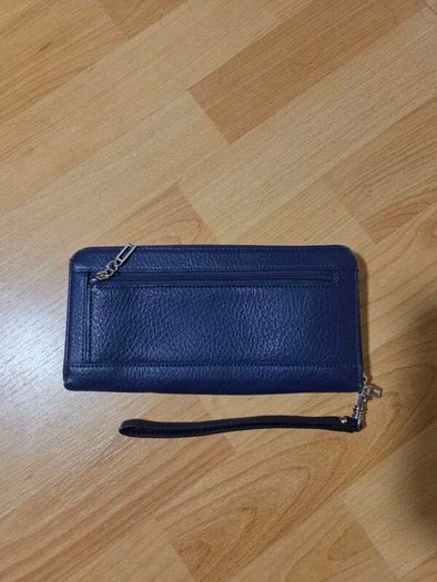 Guess wallet
