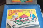 Vintage Childrens Building Set