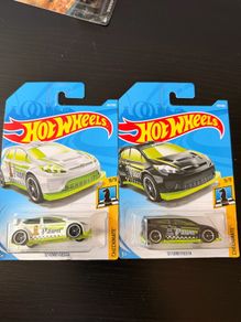 hot wheels ford fiesta x2