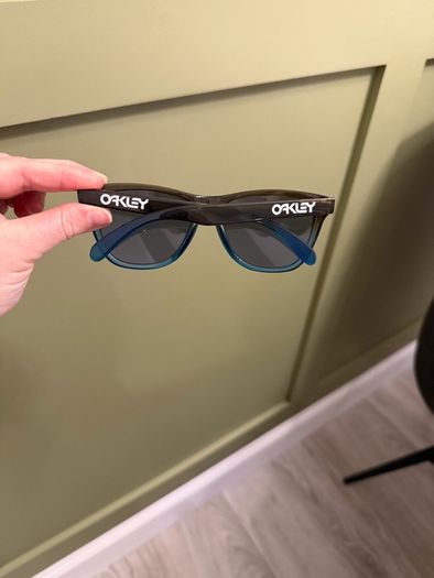 Oakley Frogskins - RootbeerCyan