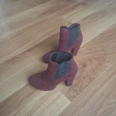wine coloured ankle boot