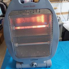 LLYtron Electric Heater, Model F2102GR, 2 Electric Bars, Only one working but it does create good heat