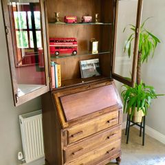 writing bureau/ bookcase