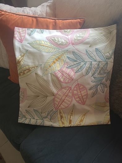 Pretty Cushion Cover