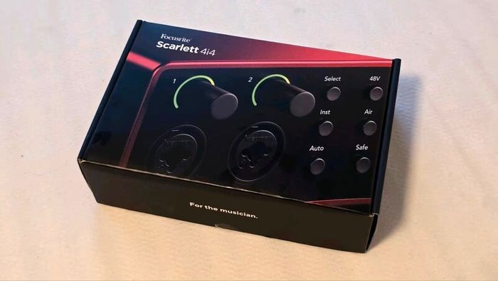 Focusrite Scarlett 4i4 4th Gen