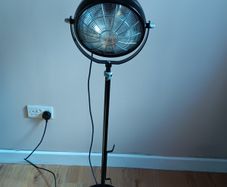 Floor lamp adjustable head 30 euro