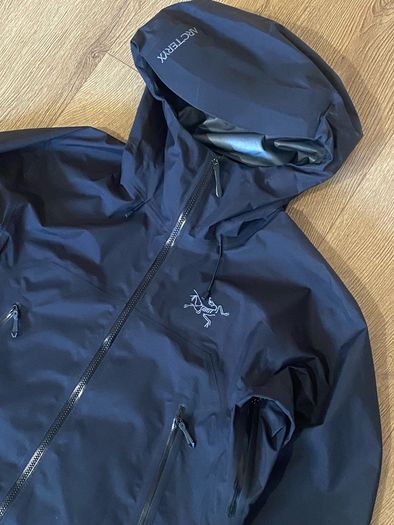 Arcteryx beta SL jacket Men's XS