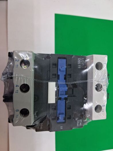 Postage - LC1 D5011 80A 600V 3P Telemecanique Contactor