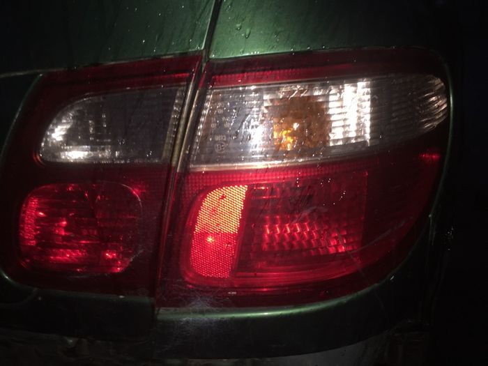 nissan almera rear lights