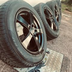 17 Inch Dezent Alloy Wheels with New Pirelli Sottozero 3 Winter Tyres