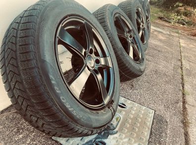 17 Inch Dezent Alloy Wheels with New Pirelli Sottozero 3 Winter Tyres