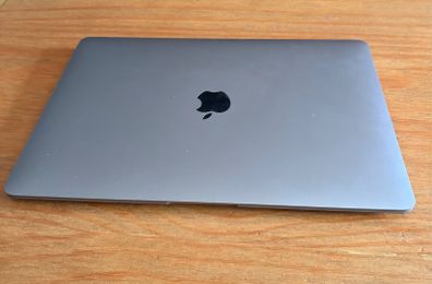 Macbook