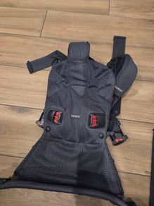 Baby Bjorn One Air baby carrier
