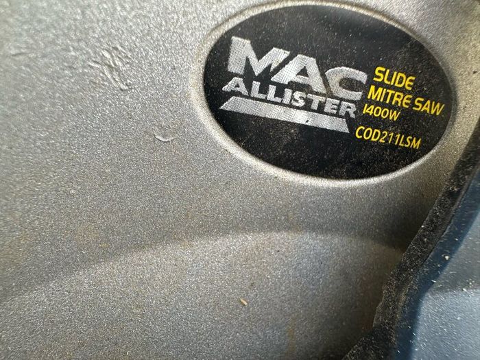 Mac Allister 1400W Sliding Mitre Saw  Light domes