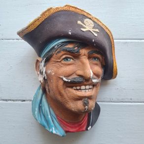 Vintage Legend Products Chalkware Pirate