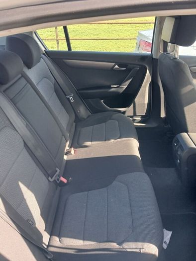 Volkswagen Passat 2013