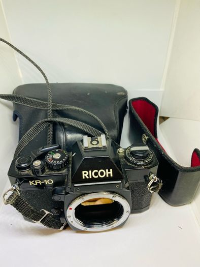 Ricoh KR-10 camera