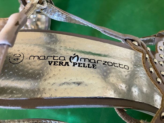 Woman shoes Silver High Heel
