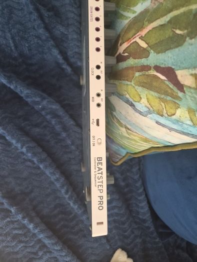 Arturia Beatstep Pro