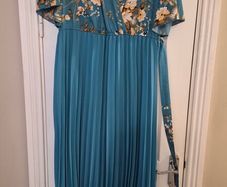 womans dress