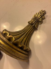 2 no Florentine Gilt Wood Wall Shelves / Sconces