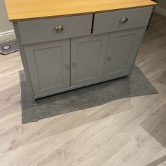 grey cabinet