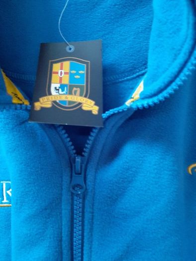 New leinster fleece in wrapping with tags