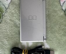 Nintendo ds lite