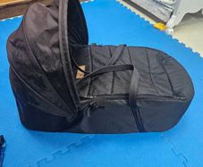 Mountain Buggy Newborn Cocoon with bassinet cushion