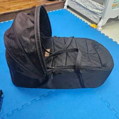 Mountain Buggy Newborn Cocoon with bassinet cushion