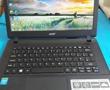 ACER Aspire ES 13 Model ES1-331-C7Z3. 4GB Ram, 32GB HDD, Windows 8, Intel Celeron CPU N3050, 1.6GHz. Chrome, VLC, etc