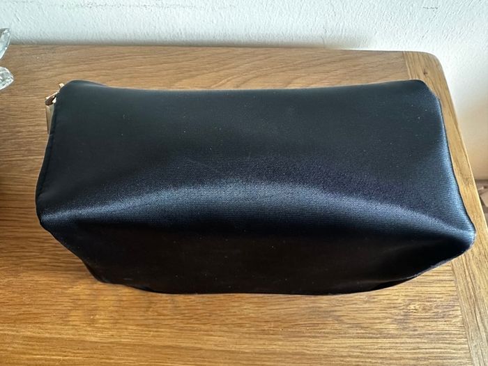 New Kestrel travel toiletries / makeup / cosmetics bag