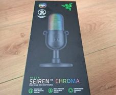 Razer Seiren V3 RGB USB Microphone  Chroma