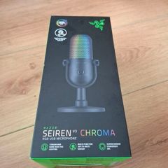 Razer Seiren V3 RGB USB Microphone  Chroma