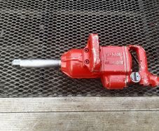 Yutani 1inch Air Impact Wrench