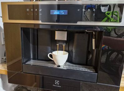 built in coffee machine