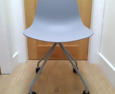Swivel office chair (Brand: Sostrene Grene)