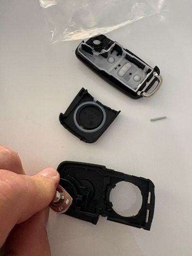 Shell For VW Car Key with blade for Beetle/Caddy/Eos/Golf/Jetta/Polo/Scirocco/Tiguan/Touran/UP Blank Car Keys Remote Flip 3 Buttons
