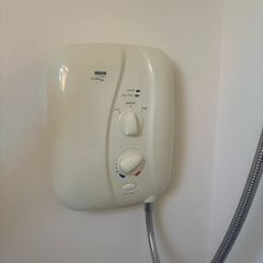 bathroom items for sale